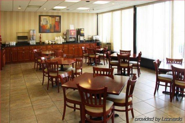 Stratford Hotel And Conference Center Restaurant photo